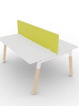 Schreibtisch mit Holzbeinen, Homeoffice- tisch | Büromöbel